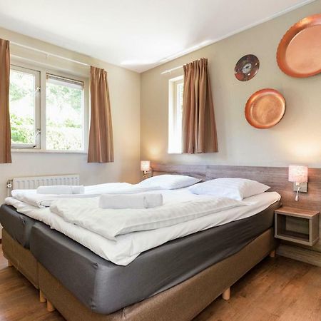 Landal Duc de Brabant Hotel Westelbeers Bagian luar foto