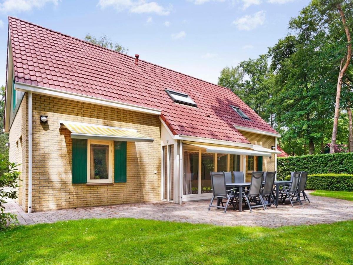 Landal Duc de Brabant Hotel Westelbeers Bagian luar foto